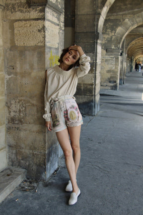 ANDREA - High-Waisted Shorts in Cotton Printed Cards Shorts Fête Impériale