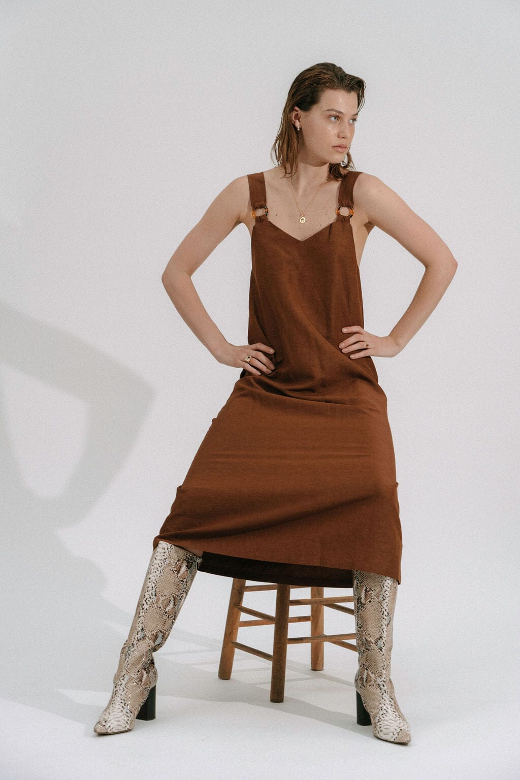 BILJANA - Midi dress with straps and tortoise rings in Linen  brown Dress Fête Impériale
