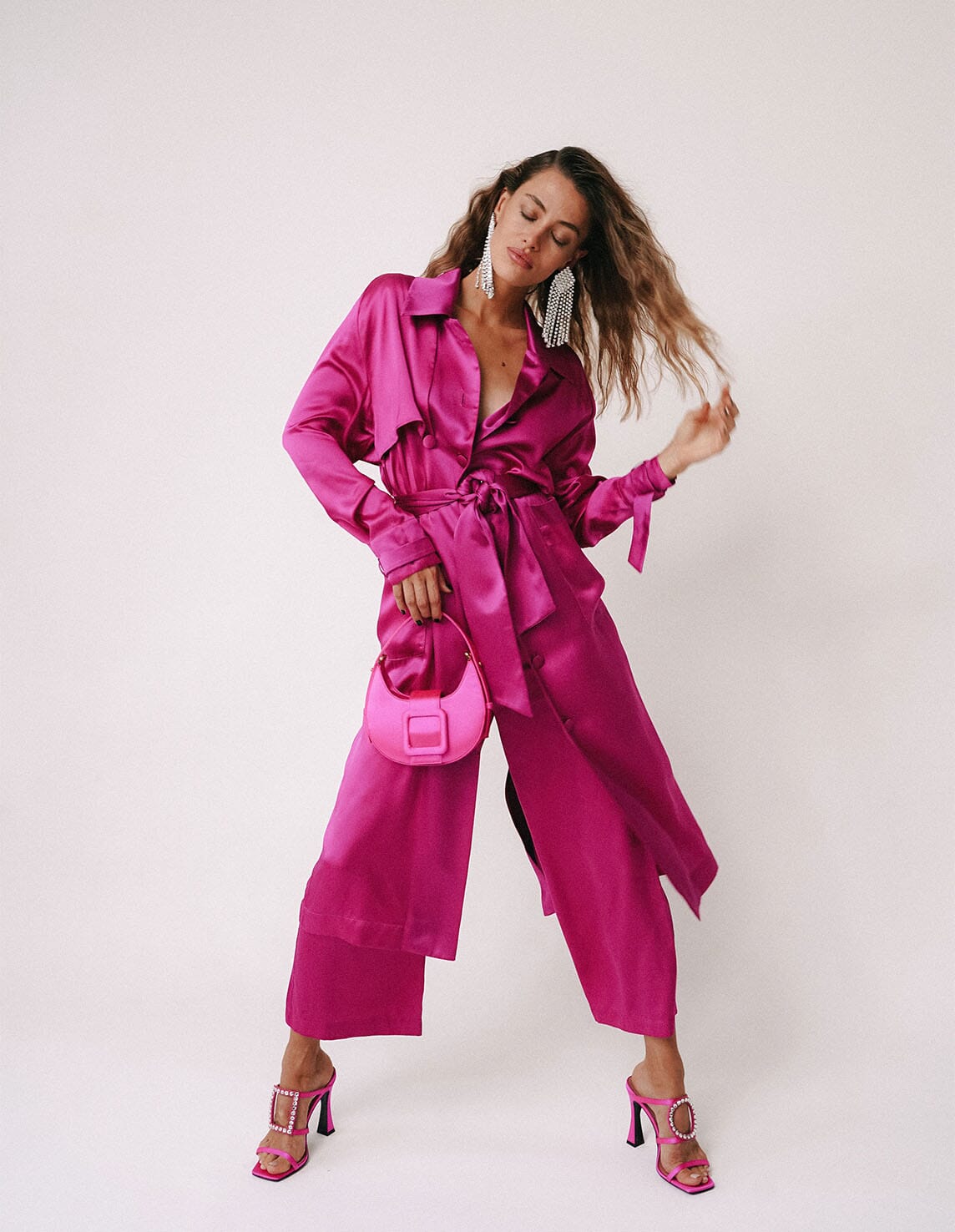 CYRILLE - Fuchsia silk satin trenchcoat with tightened sleeves Trenchcoat Fête Impériale