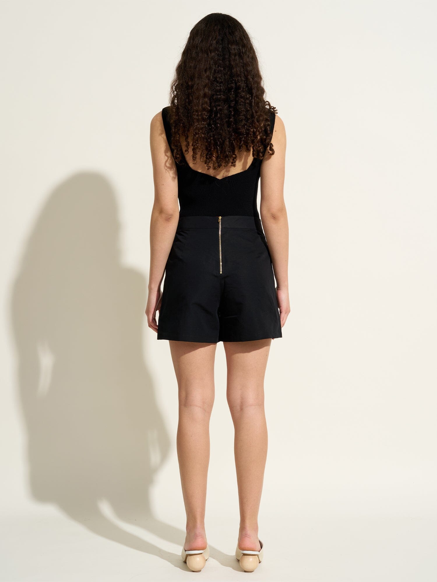GIULIA - High-waisted shorts in Linen  Cotton  Black Shorts Fête Impériale