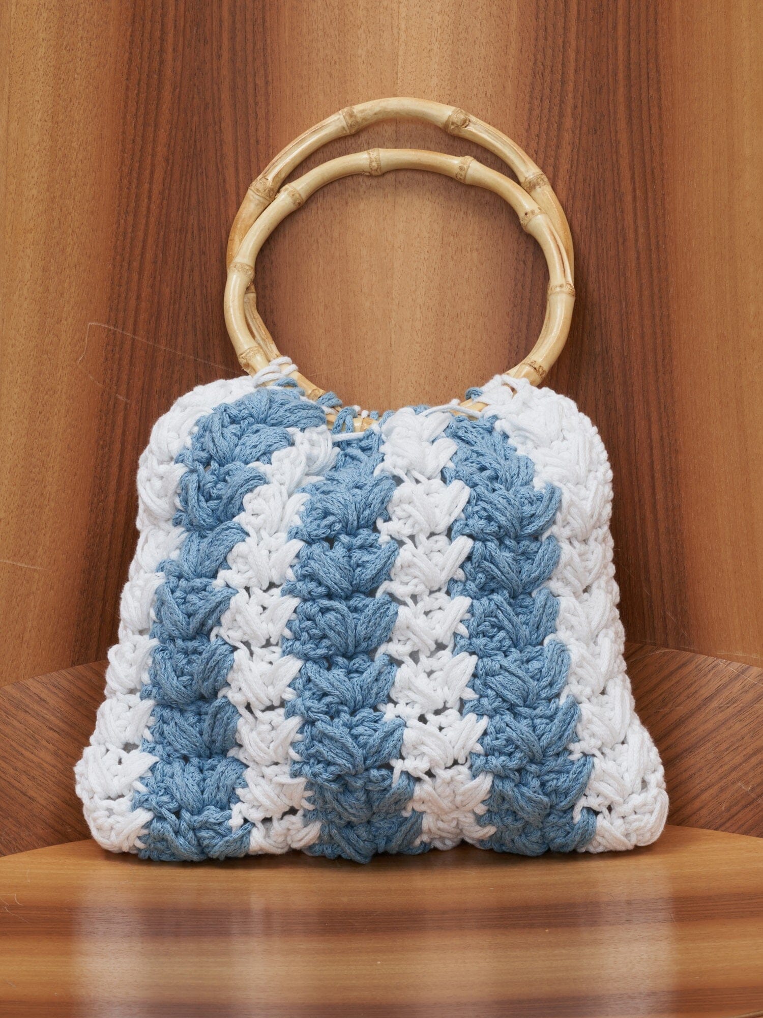 IOS - Small bag with bamboo and macramé handle White and Blue Bag Fête Impériale