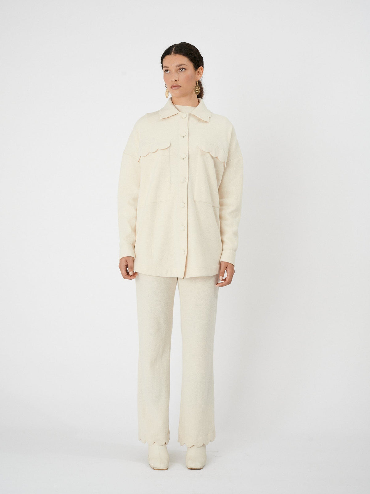 KEA - Loose-fitting high-waisted pants with petal bottoms in merino wool Ecru Trousers Fête Impériale