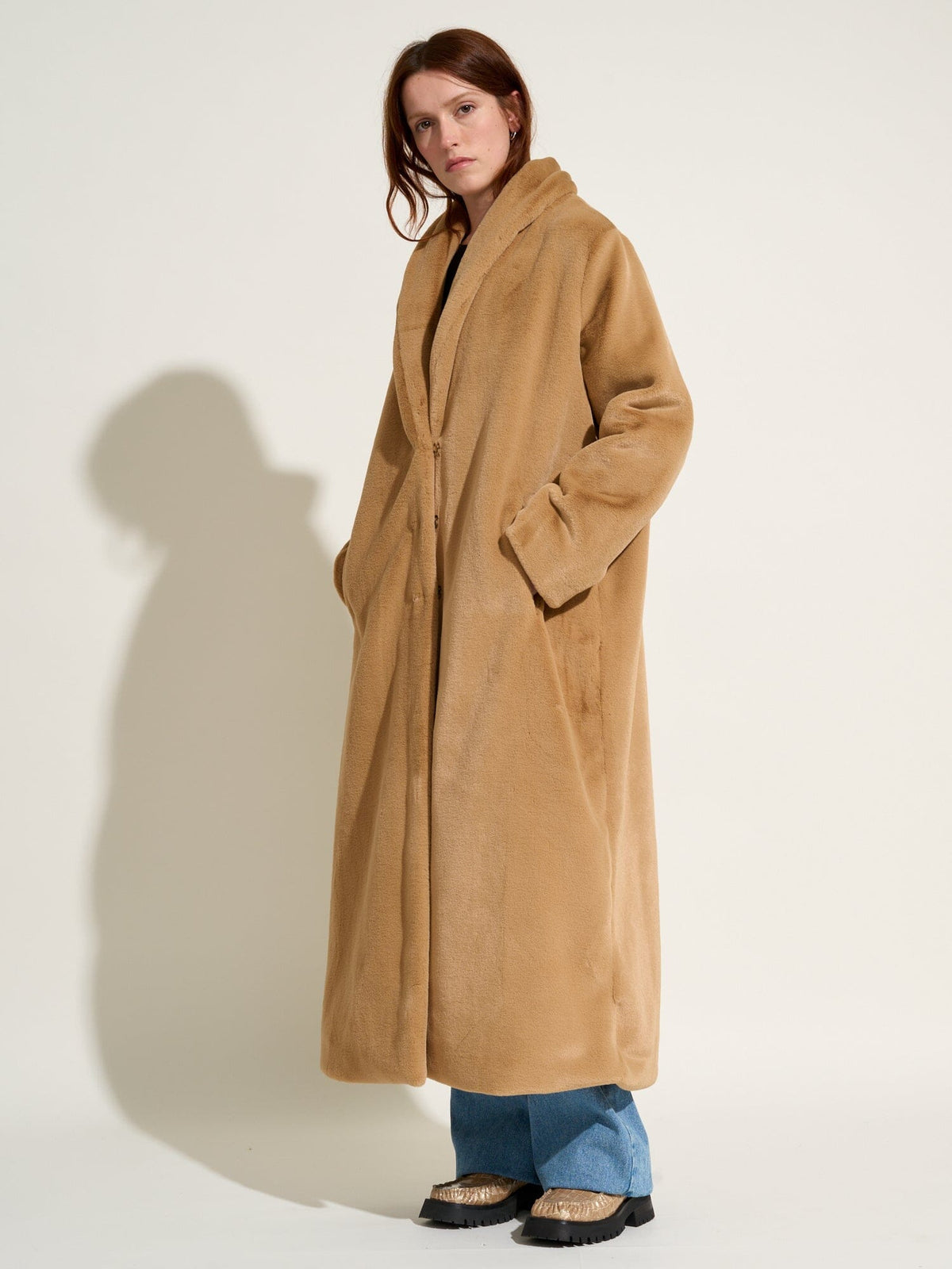 NAMA - Long faux fur shawl collar coat Beige Coat Fête Impériale