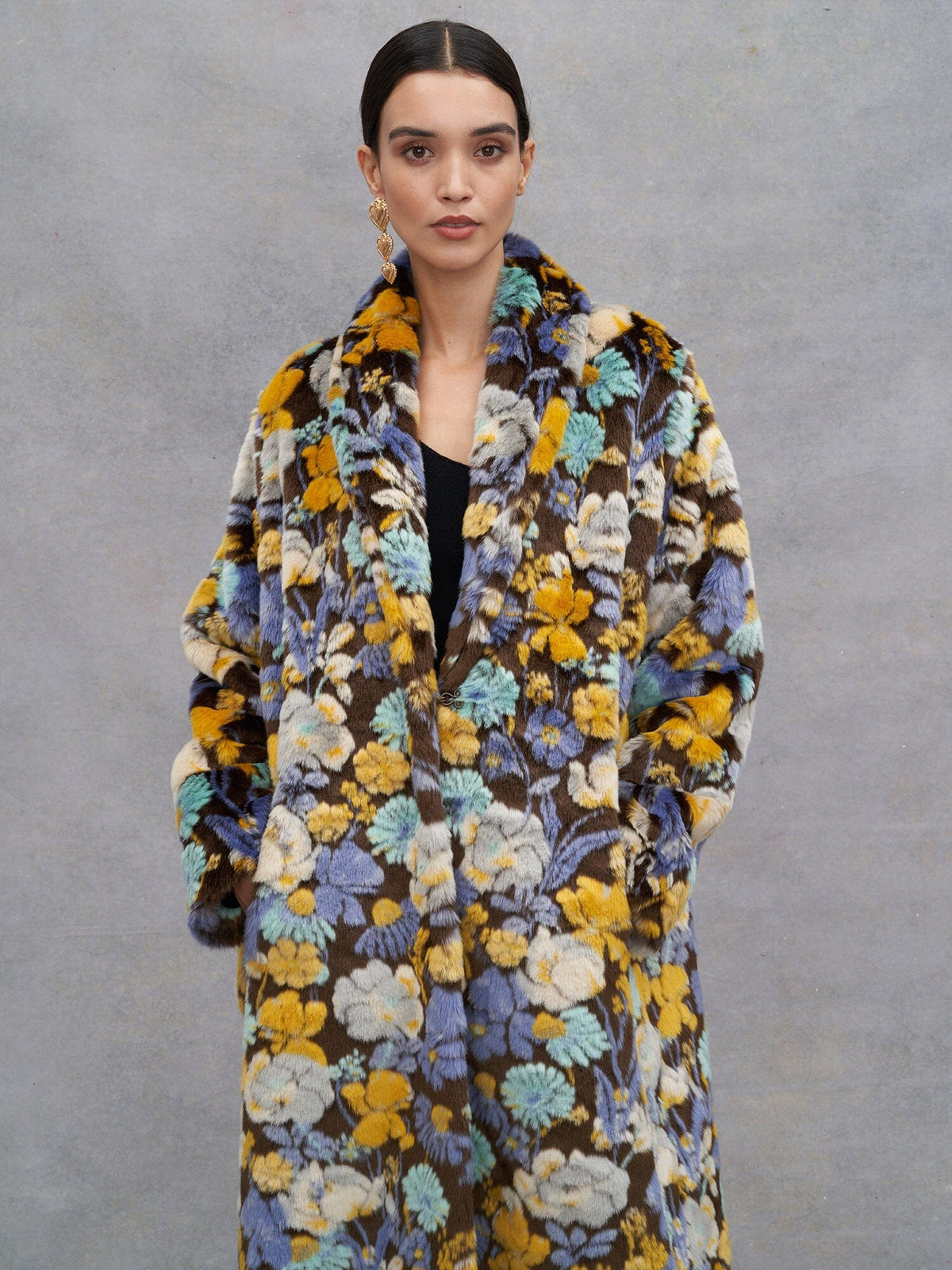 NAMA - Long shawl-collar coat in faux fur with multicolored flower motif Coat Fête Impériale