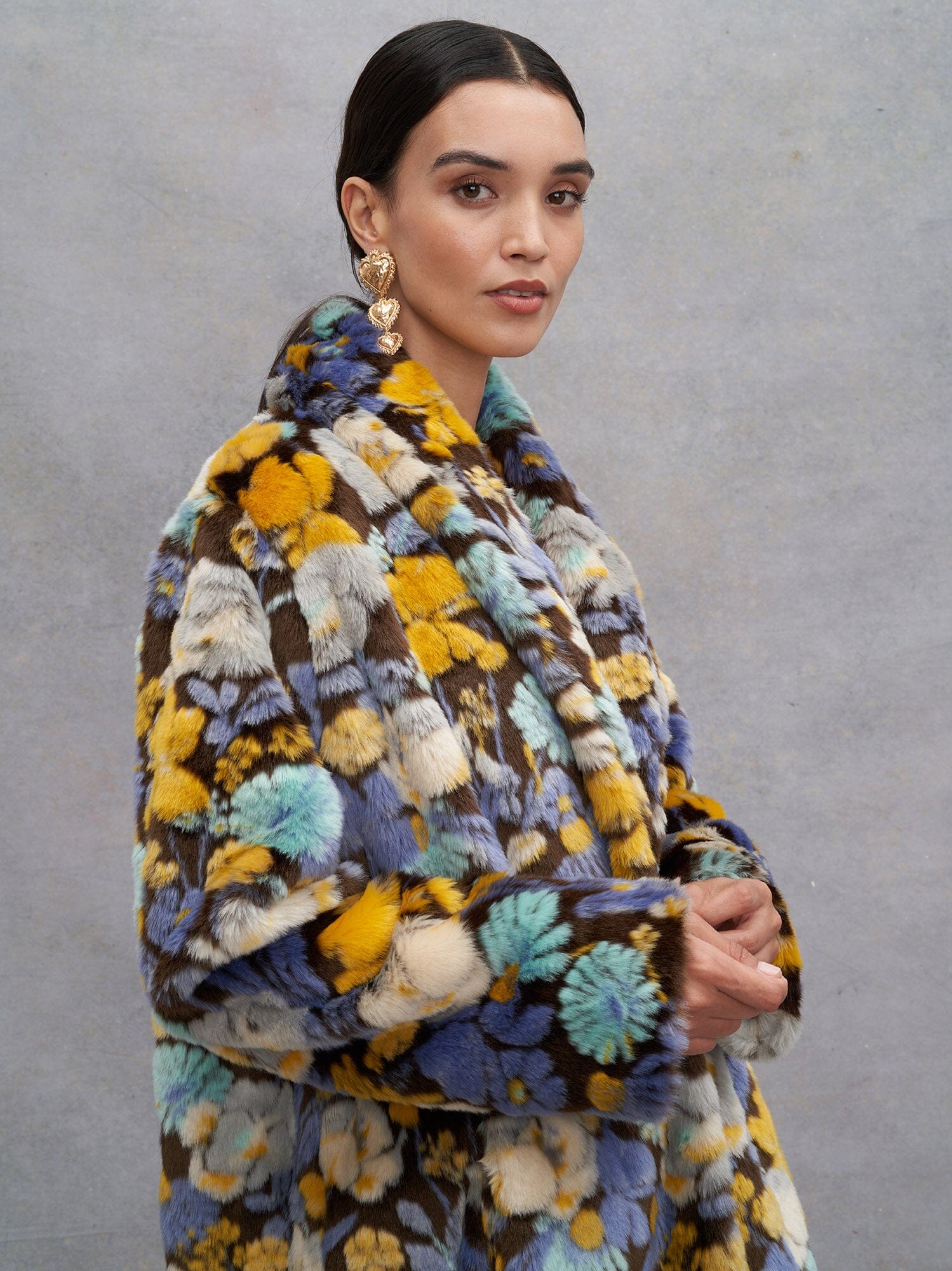 NAMA - Long shawl-collar coat in faux fur with multicolored flower motif Coat Fête Impériale