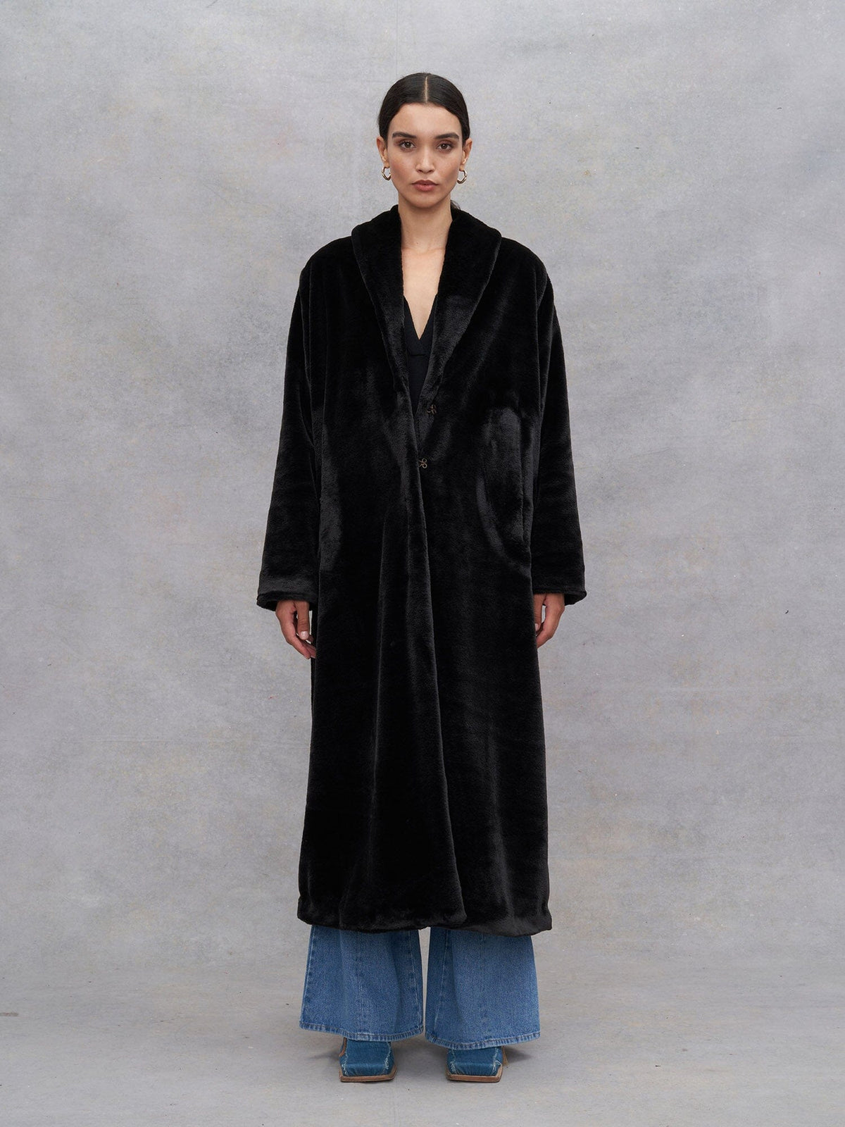 NAMA - Long shawl collar faux fur coat Black Coat Fête Impériale