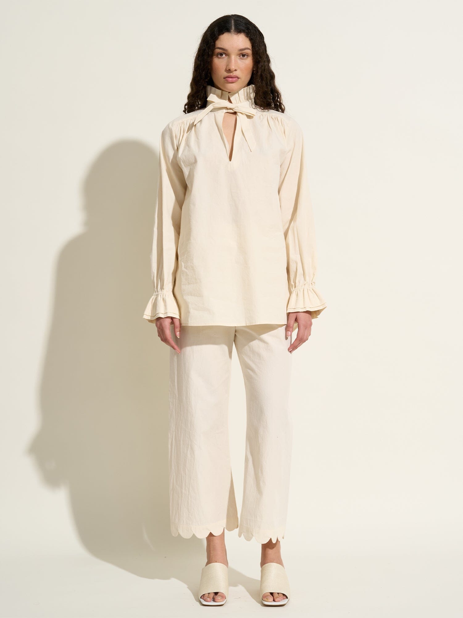 SIFNOS - Wide-leg high-waisted pants with elasticated bottom and petal finish in Cotton Crumpled Ecru Trousers Fête Impériale
