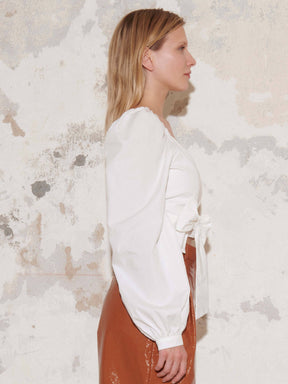SPERONE - Cropped wrap-around blouse with long sleeves in Cotton Castiglia White Blouse Fête Impériale