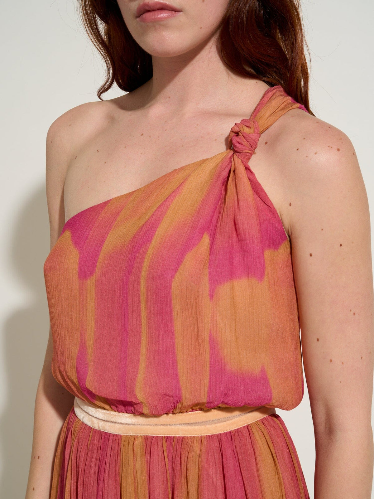 VENISE - Tie & Dye Fuchsia printed silk chiffon asymmetrical strap cropped top Top Fête Impériale